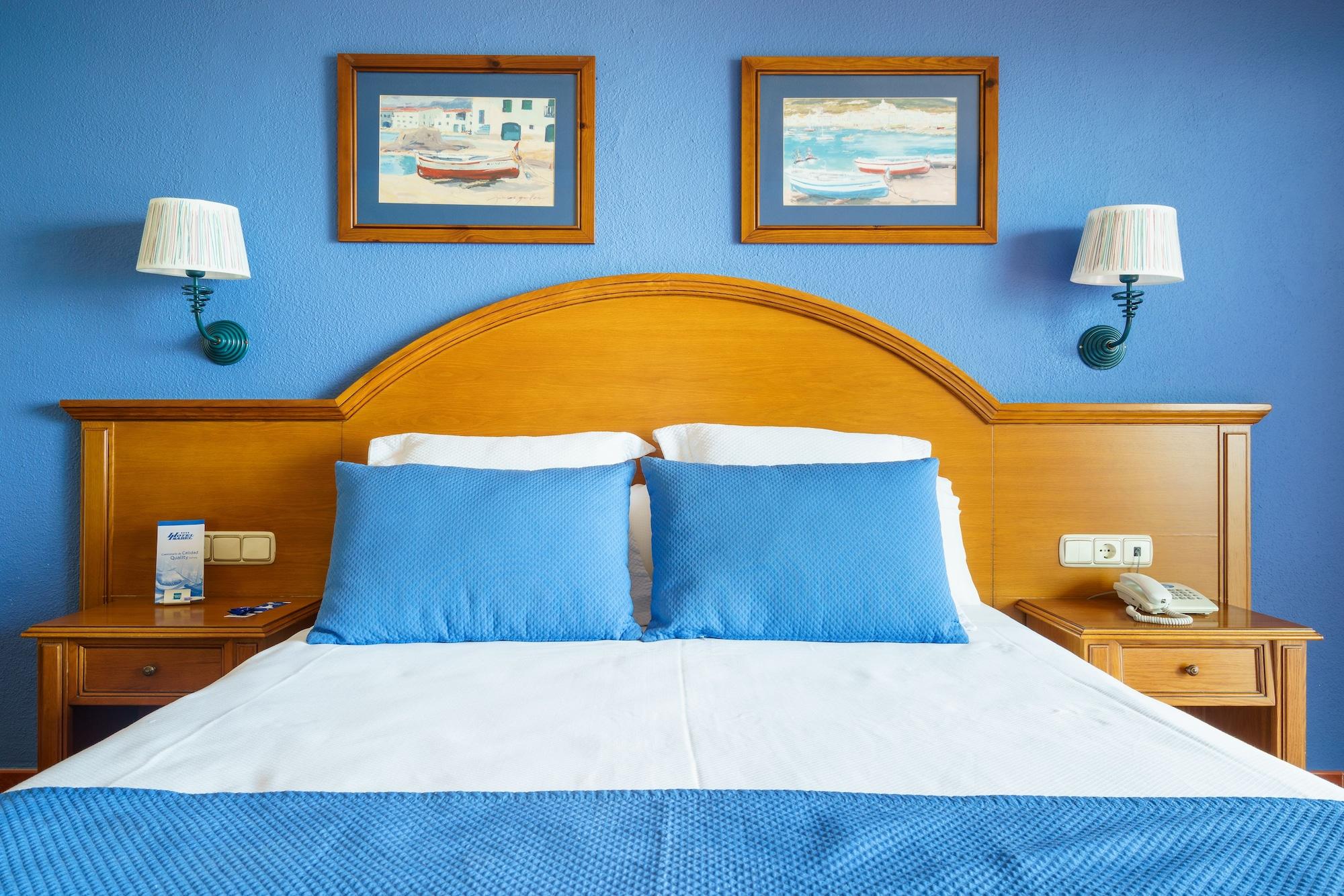 Isabel Hotel